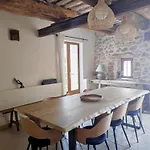 Des 3 Roches Proche D'uzes Pougnadoresse